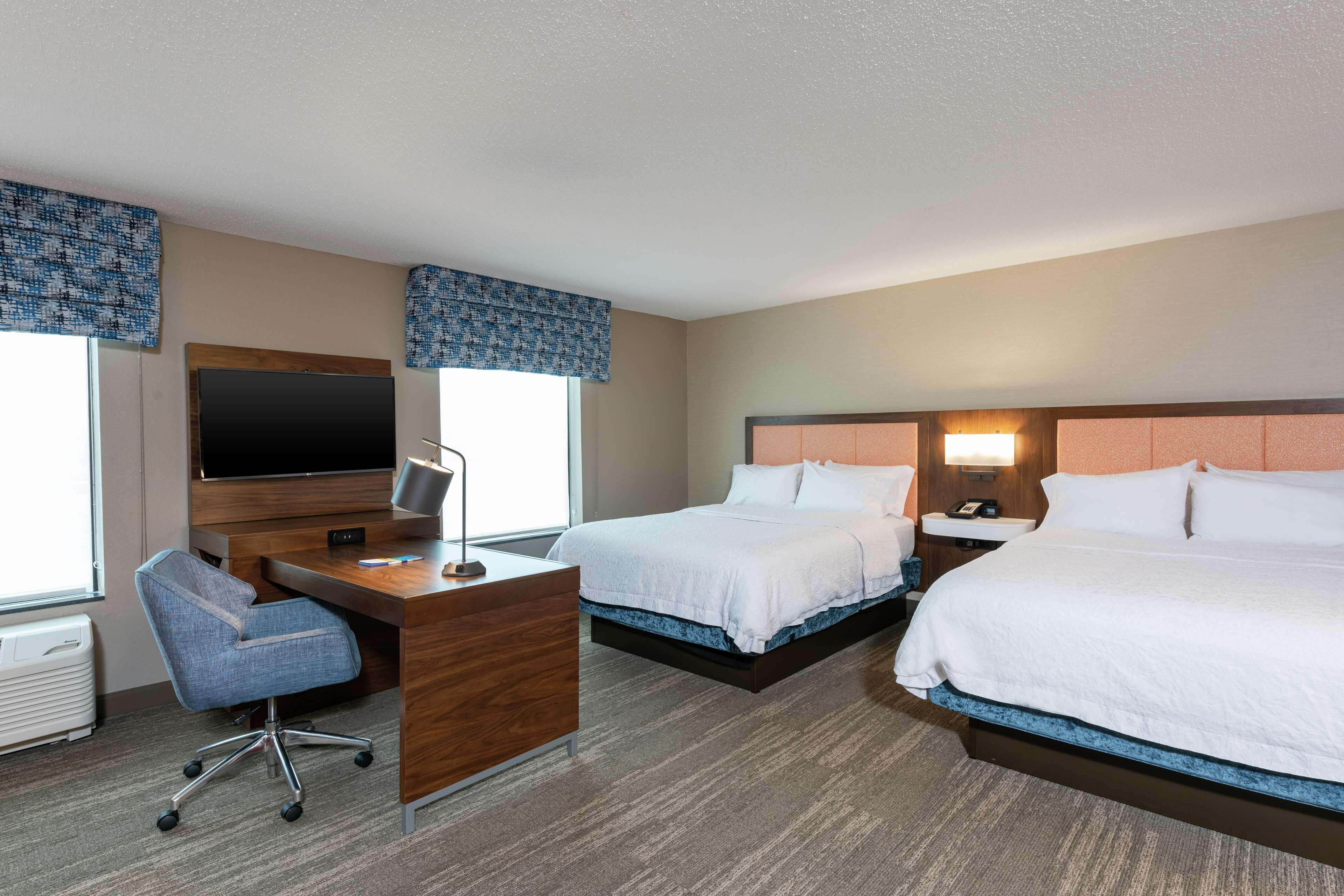 Hampton Inn & Suites Marshalltown Extérieur photo