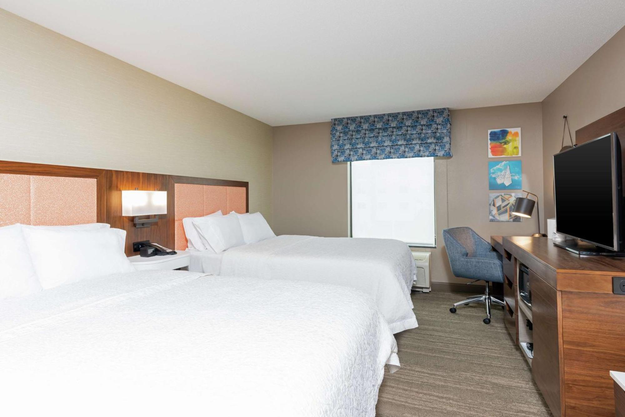 Hampton Inn & Suites Marshalltown Extérieur photo